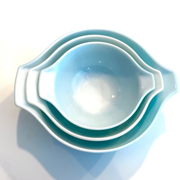 Pyrex Butterprint Amish Cinderlla Nesting Mixing Bowl Set of 4 - Picture 4 of 16